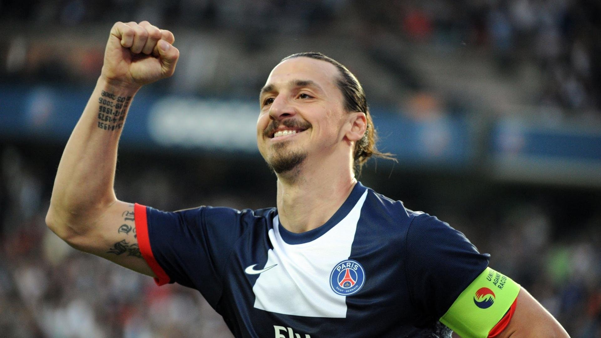 克罗地亚手球队在巴黎奥运会上展现出强大的团队协作能力,克罗地亚 队